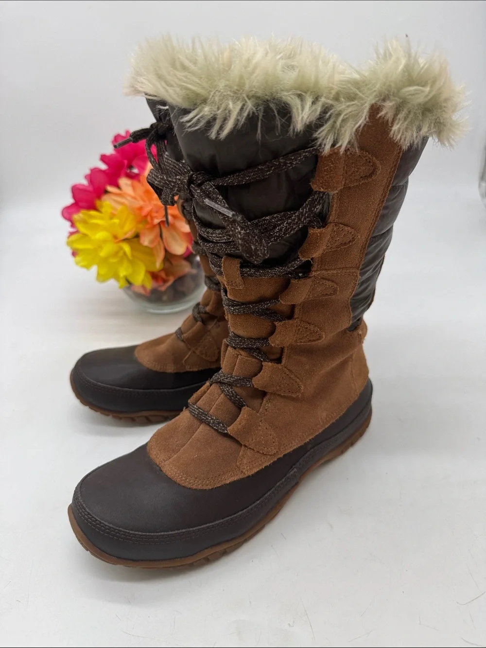 The North Face Brown and Black Faux Fur Trim Lace-Up Winter Boots Size 9